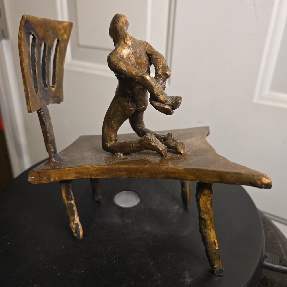 Original Bronze Abstract Brutalist Mid Century Modern Kneeling Figure Sculpture - Picture 6 of 12